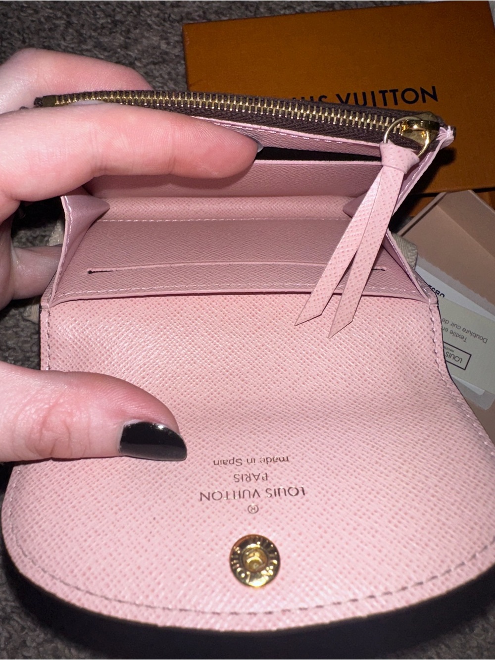 Louis Vuitton Rosalie Coin Purse - Picture 6 of 16